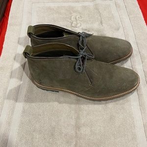 Men’s Reserved Footwear Suede Chukka Green Boot 13